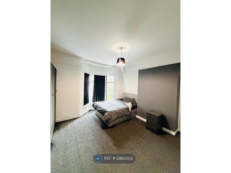 Property photo 1 of 11 Room 4 Large Double