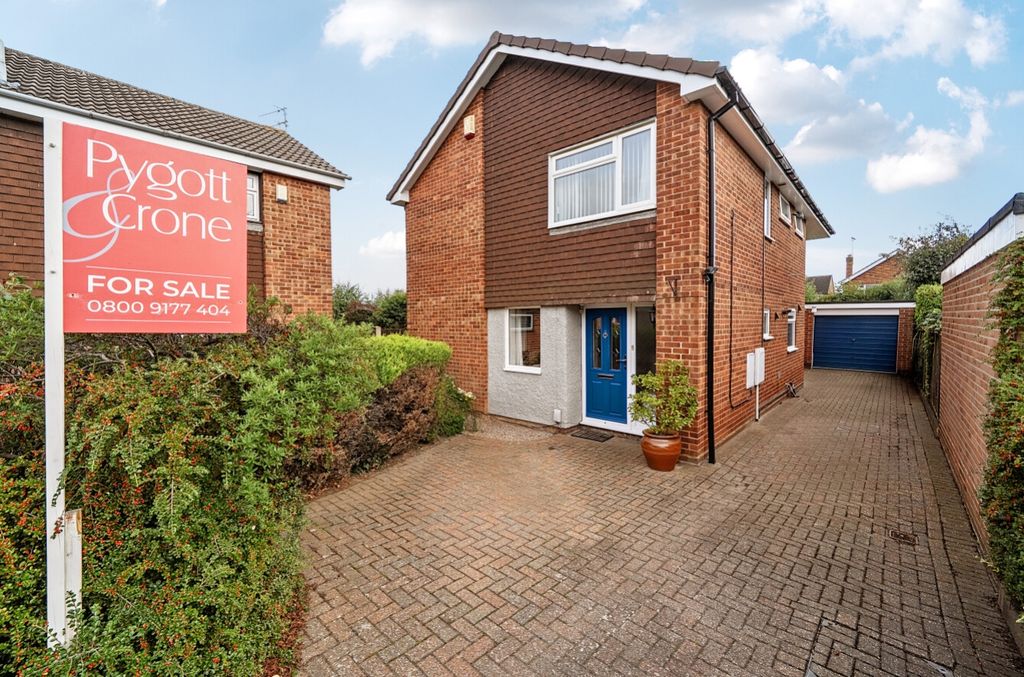Property photo 1 of 27 1520940-7-1A0B45595Eb76