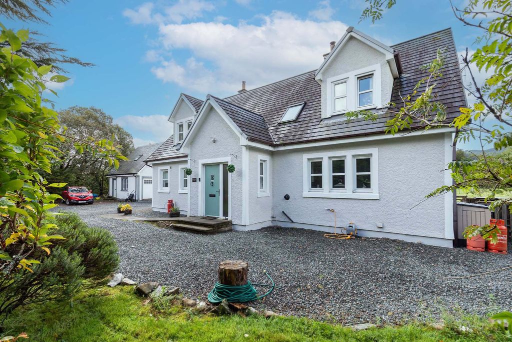 Property photo 1 of 58