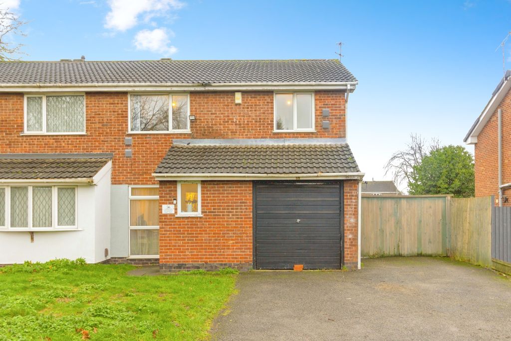 Property photo 1 of 15 Front