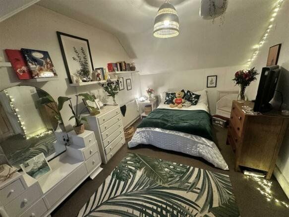 Property photo 2 of 10 Picture No. 01