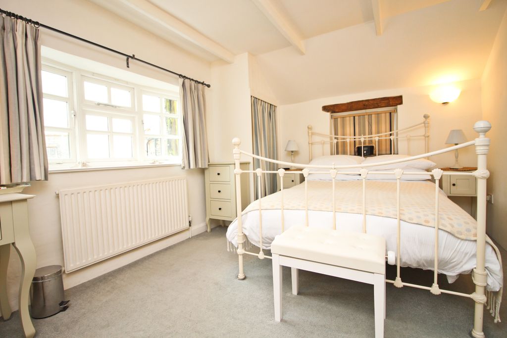 Additional image 8 of 1 bed end terrace house for saleHigh Street, Padstow PL28
