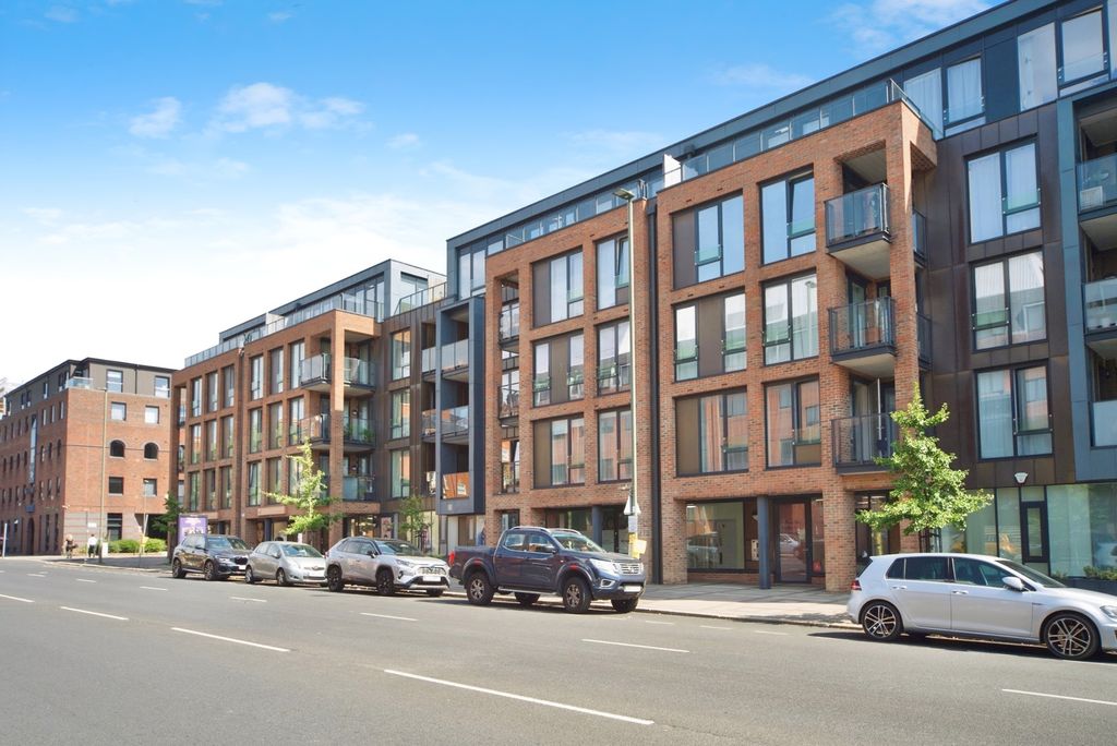 Property photo 1 of 16 Front