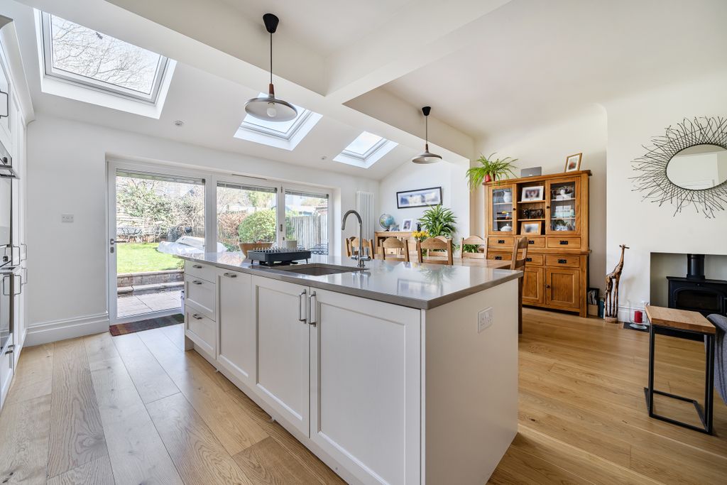 Property photo 1 of 17 Kitchen/Diner