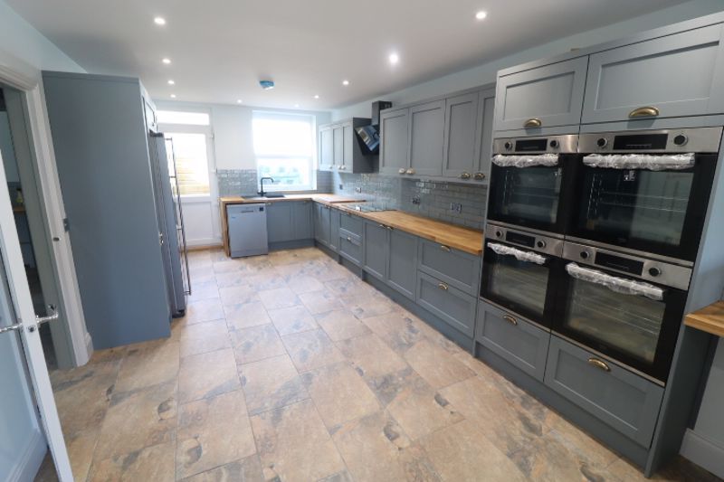 Property photo 2 of 47 Photo 2