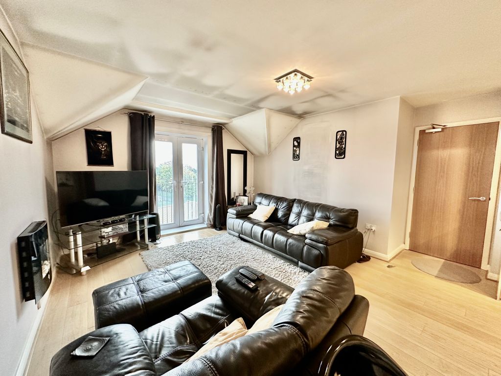 Property photo 2 of 18 Img_9118