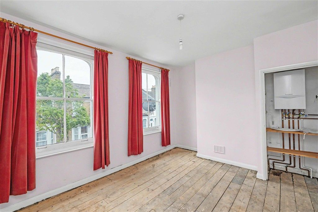 Property photo 3 of 5