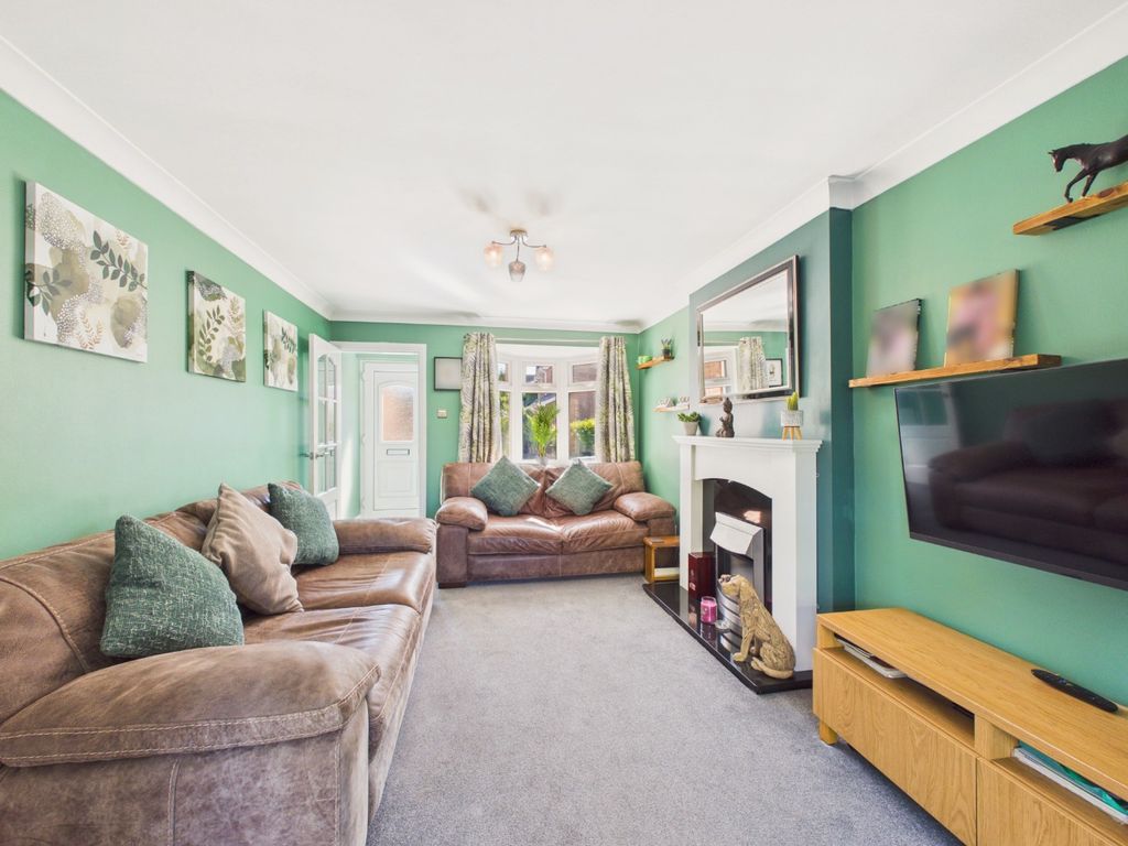 Property photo 2 of 12 5168423
