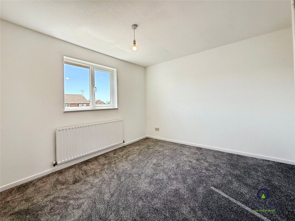 Property photo 3 of 8 Picture No. 02