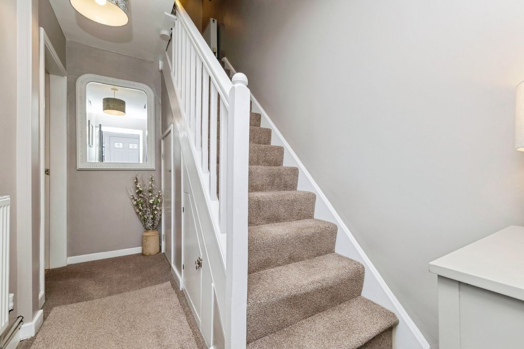 Property photo 3 of 15 Hallway