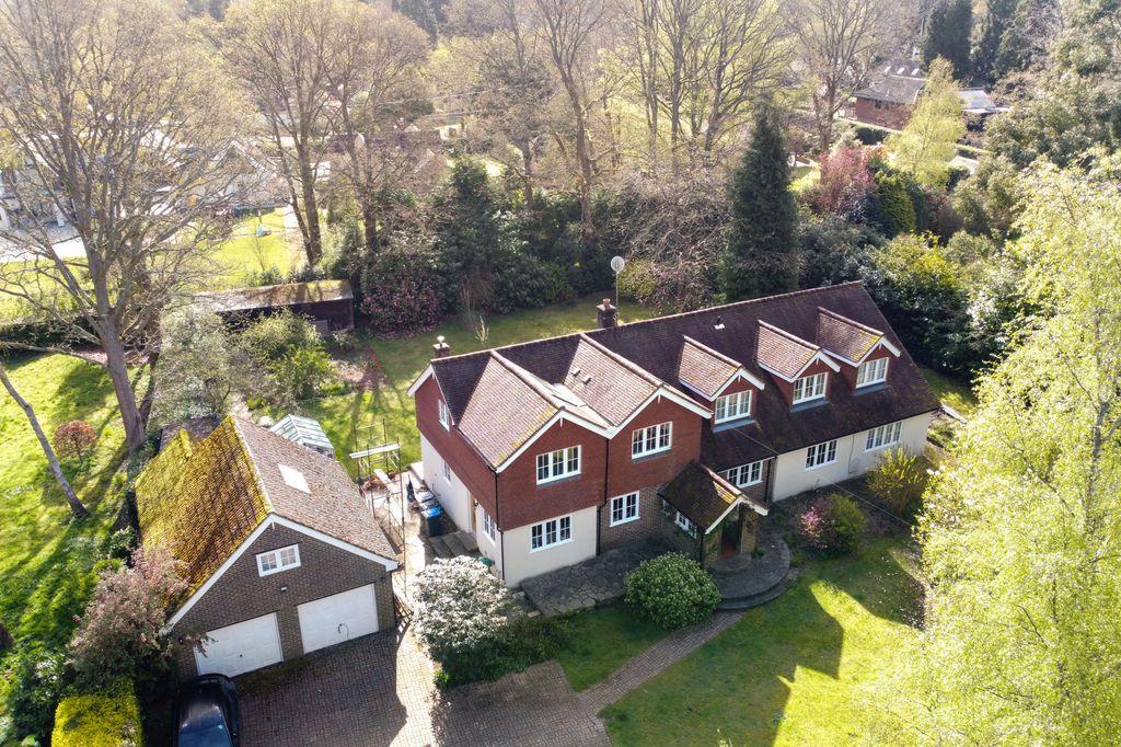Property photo 1 of 23