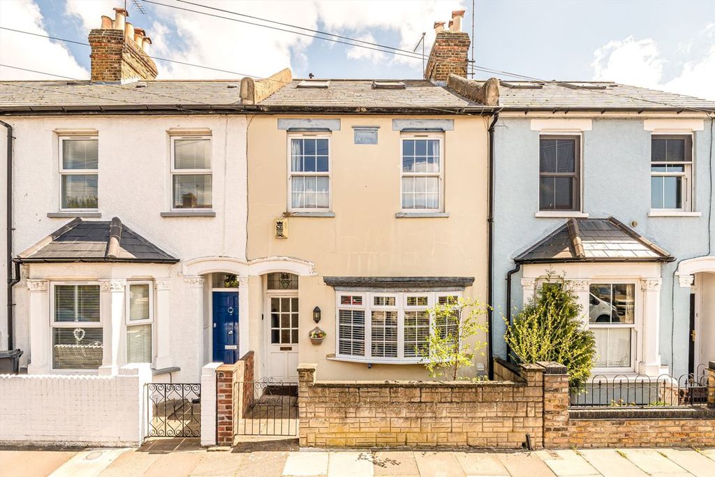 Property photo 1 of 7