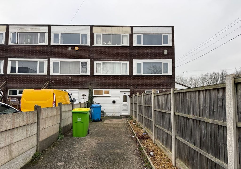 Property photo 1 of 1