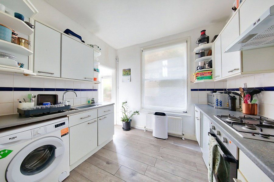 Property photo 2 of 9 Picture No. 08