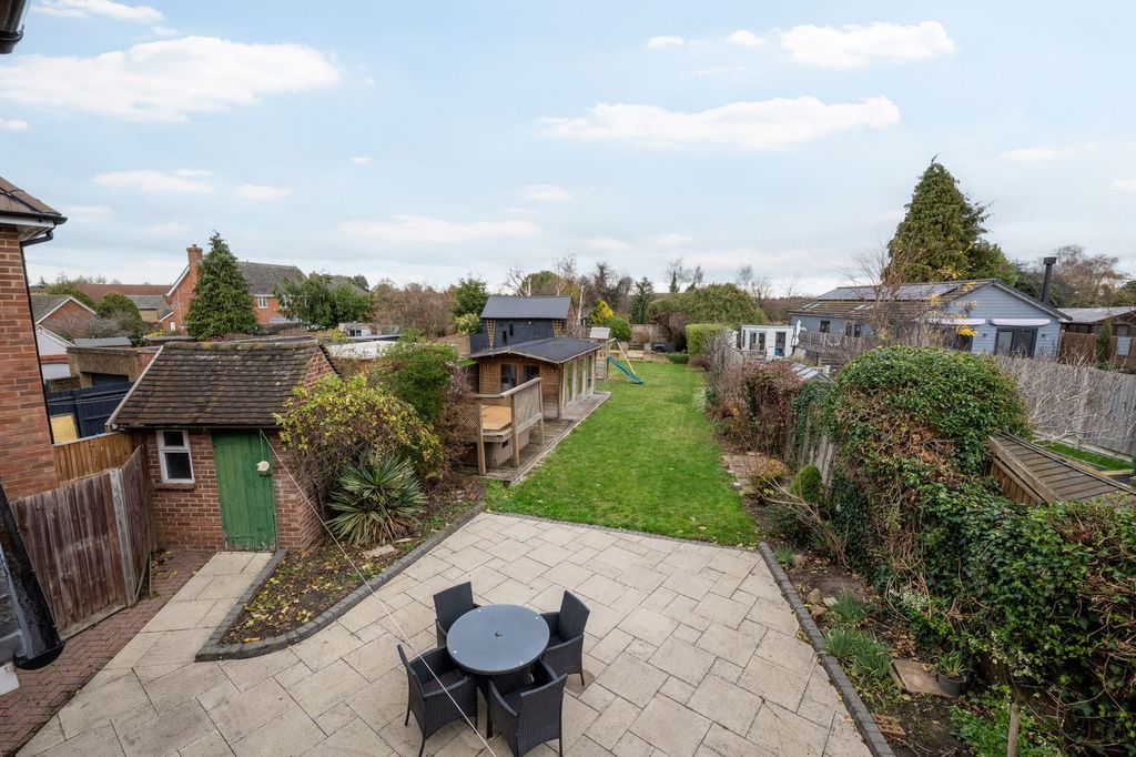 Property photo 2 of 22