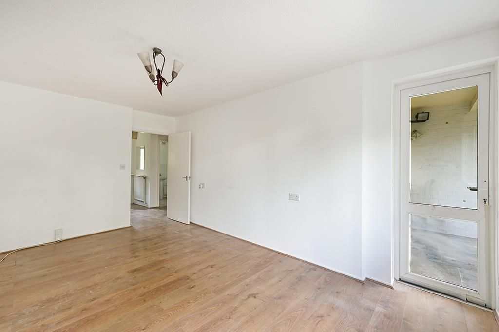 Property photo 2 of 13 Image
