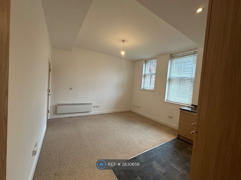 Property photo 3 of 26