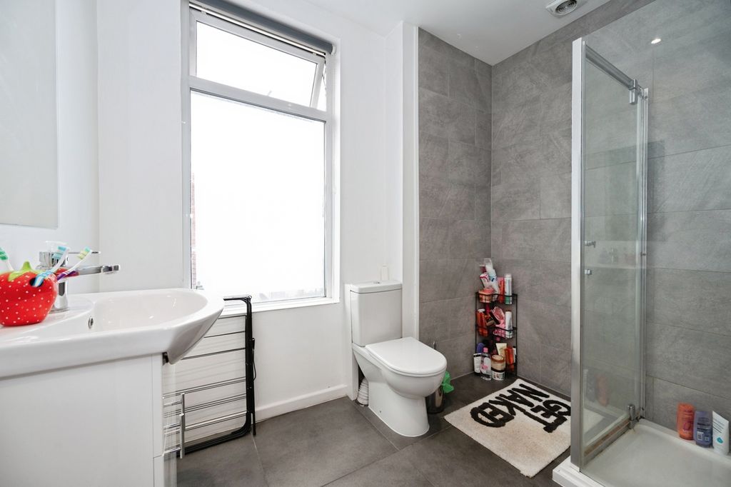 Property photo 3 of 14 Pbox-Img.Jpg