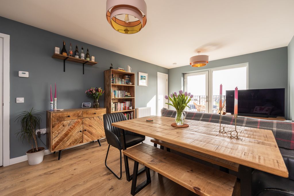 Property photo 1 of 18 Primary Property Image