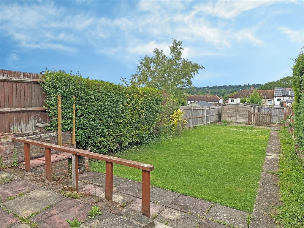 Property photo 3 of 23