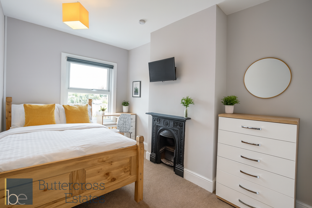 Property photo 1 of 5 Large Double Room