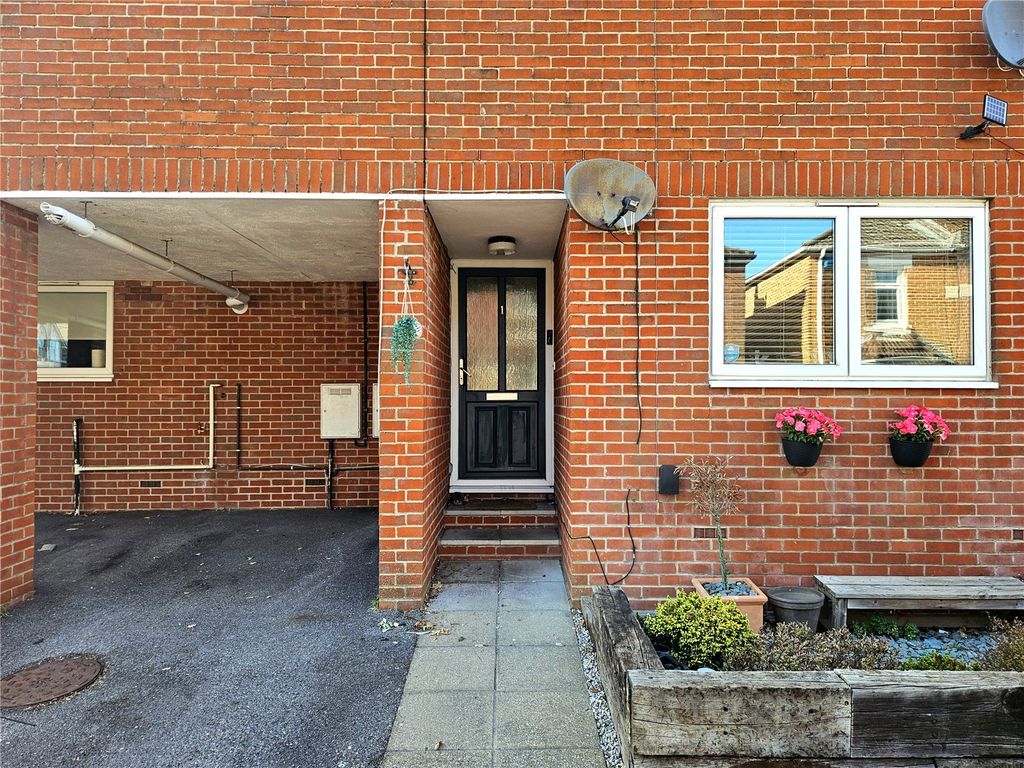 Property photo 1 of 13 Picture No. 15