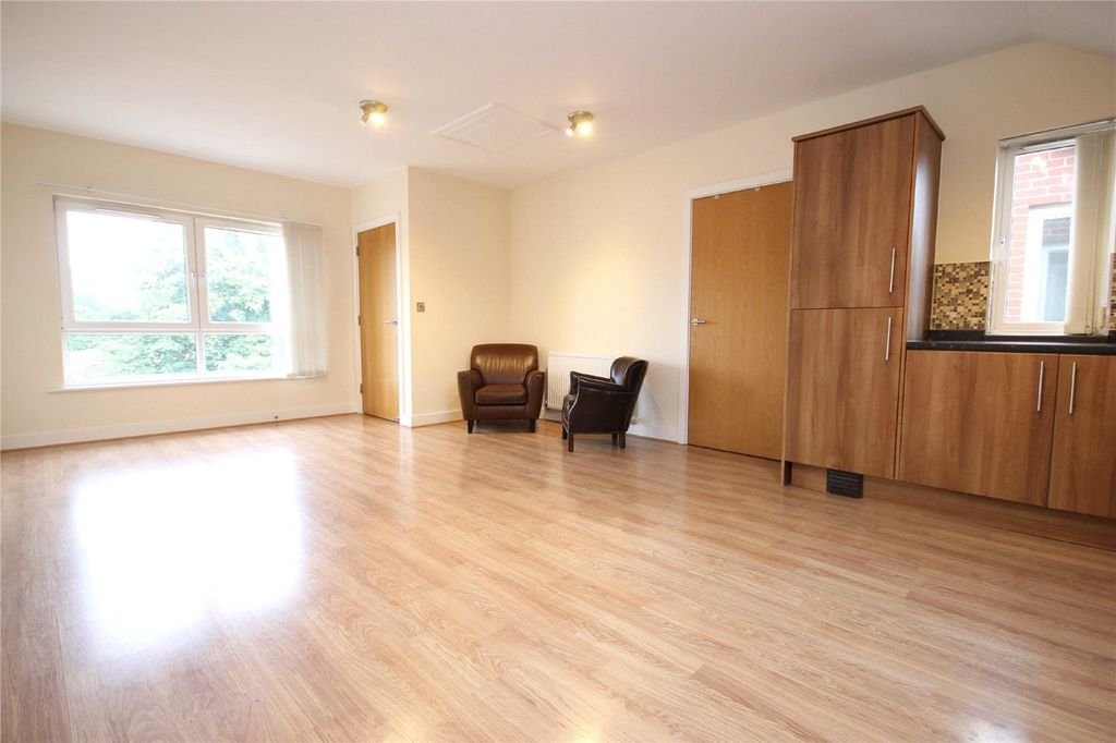 Property photo 2 of 12 Picture No. 12