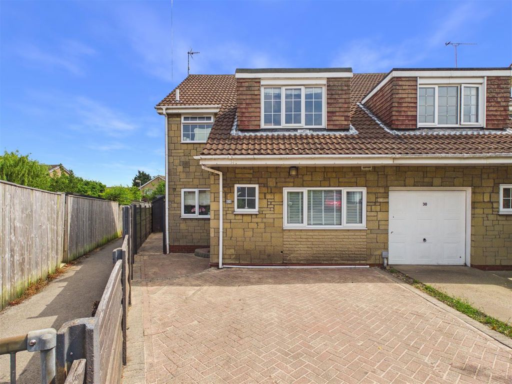 Property photo 1 of 17 Mere Way - Main Image