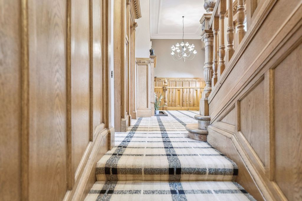 Additional image 37 of 5 bed town house for saleKings Gate, 33 Victoria Crescent Road, Dowanhill, Glasgow G12