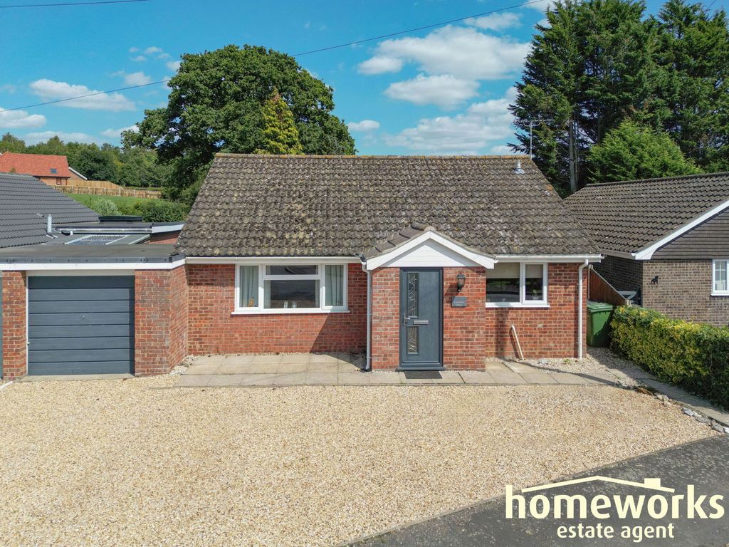 Property photo 2 of 18