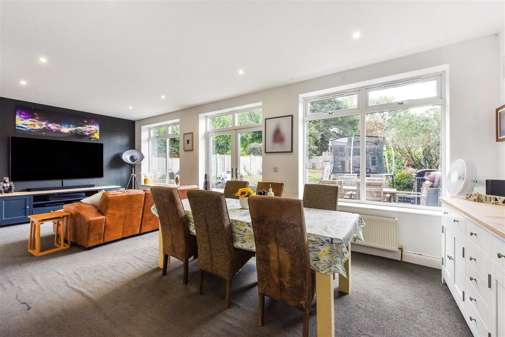 Property photo 3 of 23 Sketch_Ph19_6102296.Jpg