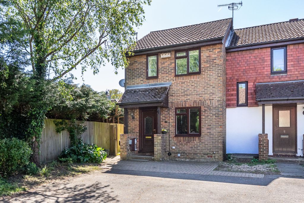 Property photo 1 of 12 Dsc05959