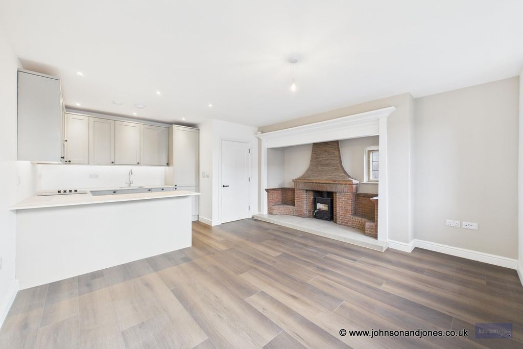 Property photo 2 of 21 2 Reception.Jpg