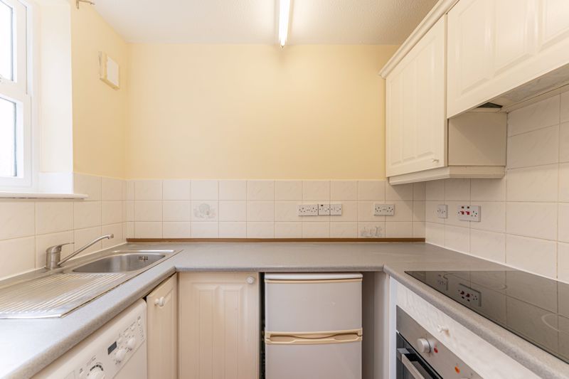 Property photo 3 of 11 Photo 3