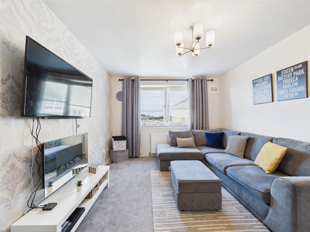 Property photo 2 of 17 Cam03782G0-Pr0231-Still023_Alt.Jpg