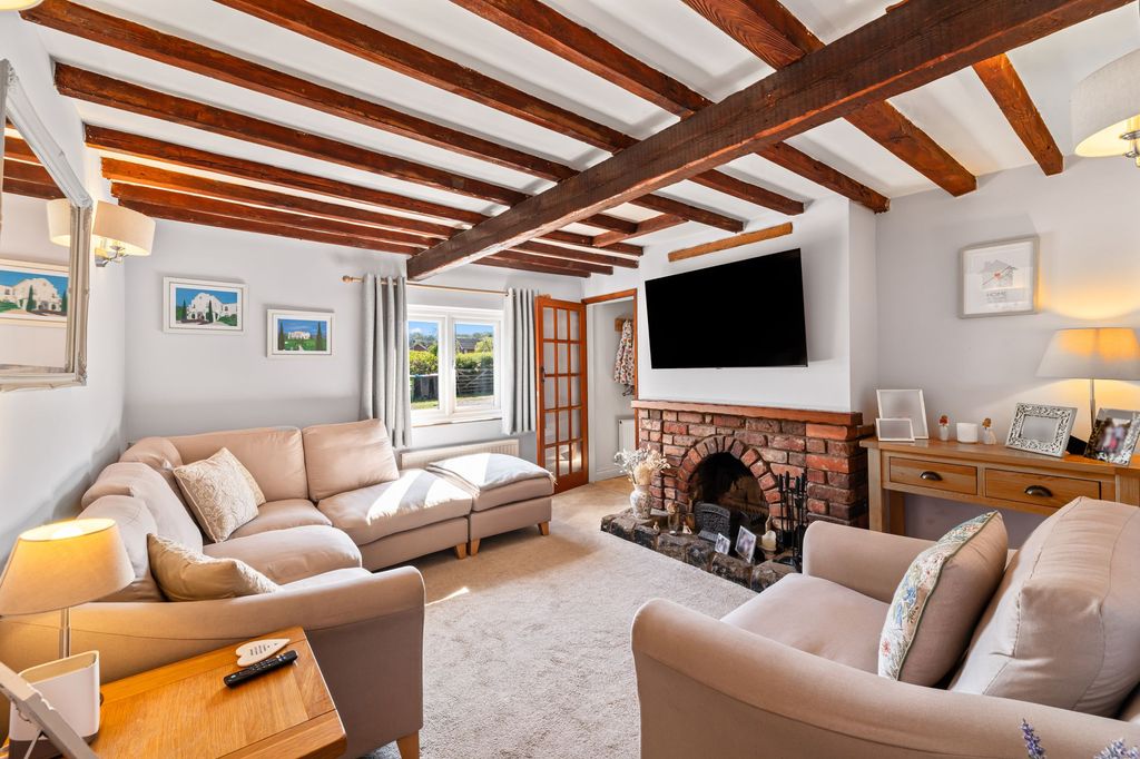 Property photo 2 of 30