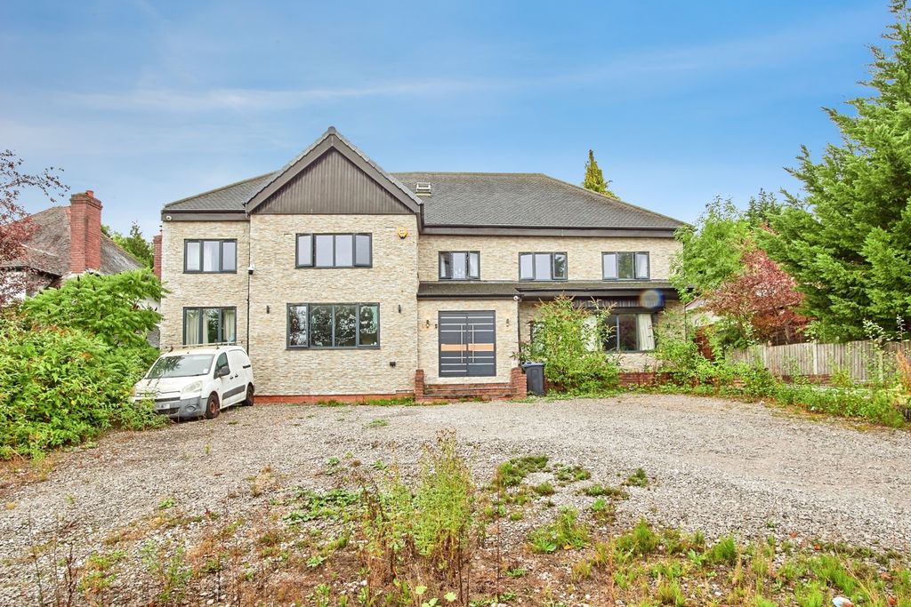 Property photo 1 of 31 Pbox-Img.Jpg