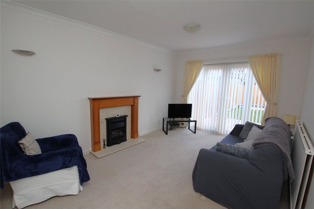 Property photo 2 of 15 Picture No. 08