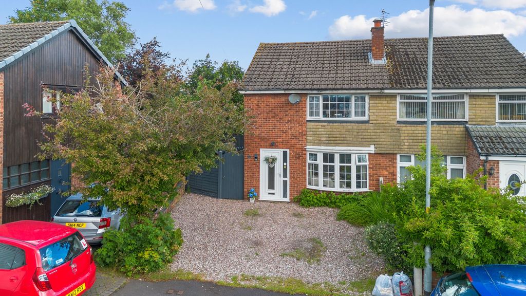 Property photo 1 of 17