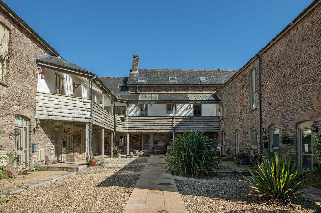 Property photo 1 of 14 Front Elevation_Threshers, 5A Coleridge Barn, Chillington