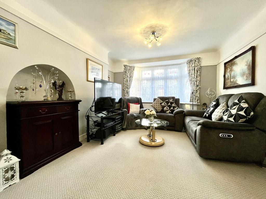 Property photo 2 of 12 Not Specified