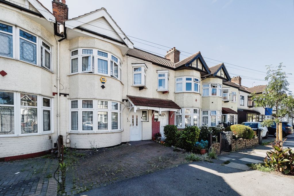 Property photo 1 of 10 300172A0-264B-ee11-B