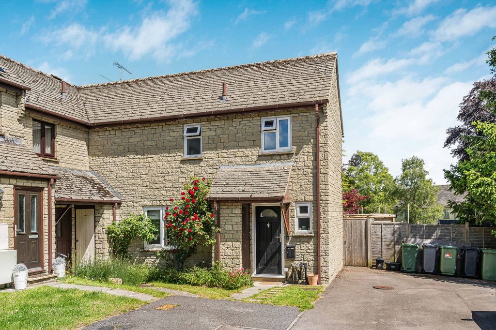 Property photo 1 of 13 Picture No. 30