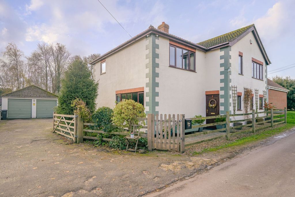 Property photo 1 of 38
