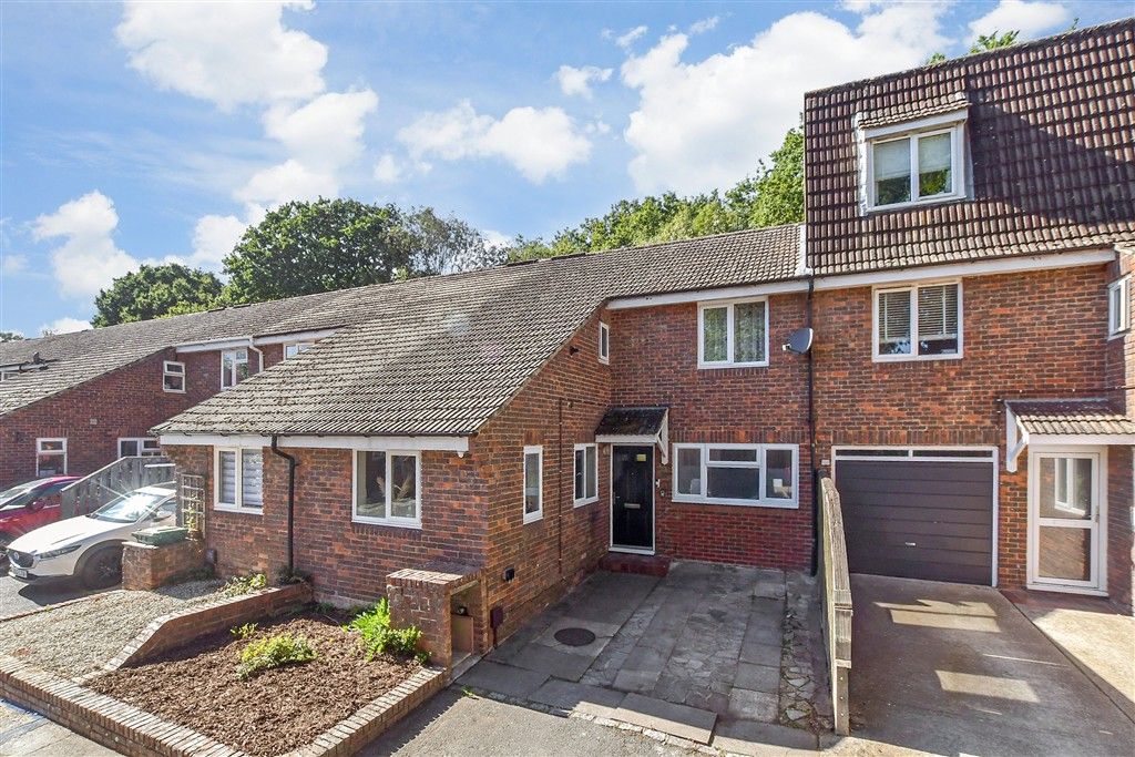 Property photo 1 of 17 External (Web)