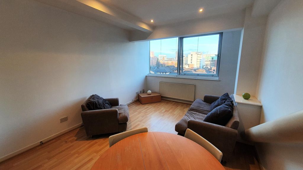 Property photo 3 of 28 Living Room