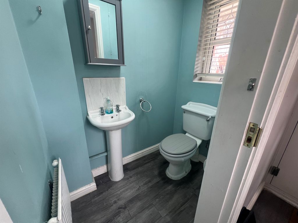 Property photo 3 of 9