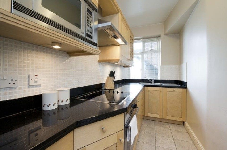 Property photo 2 of 5