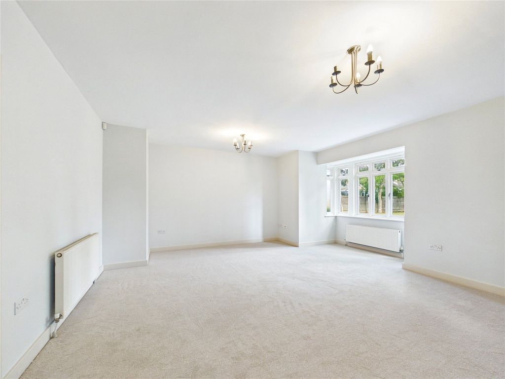 Property photo 2 of 13 Picture No. 03
