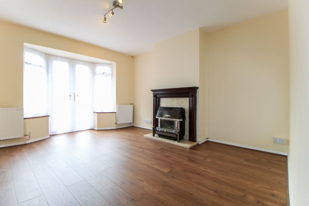 Property photo 2 of 16 Gallery